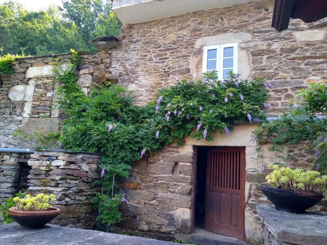 Ribera Sacra Villa Santa María Exterior photo